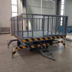 移動式液壓升降裝豬平臺